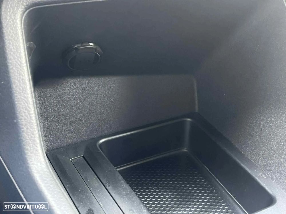 VW Caddy Cargo 2.0 TDi Business 102cv - 20