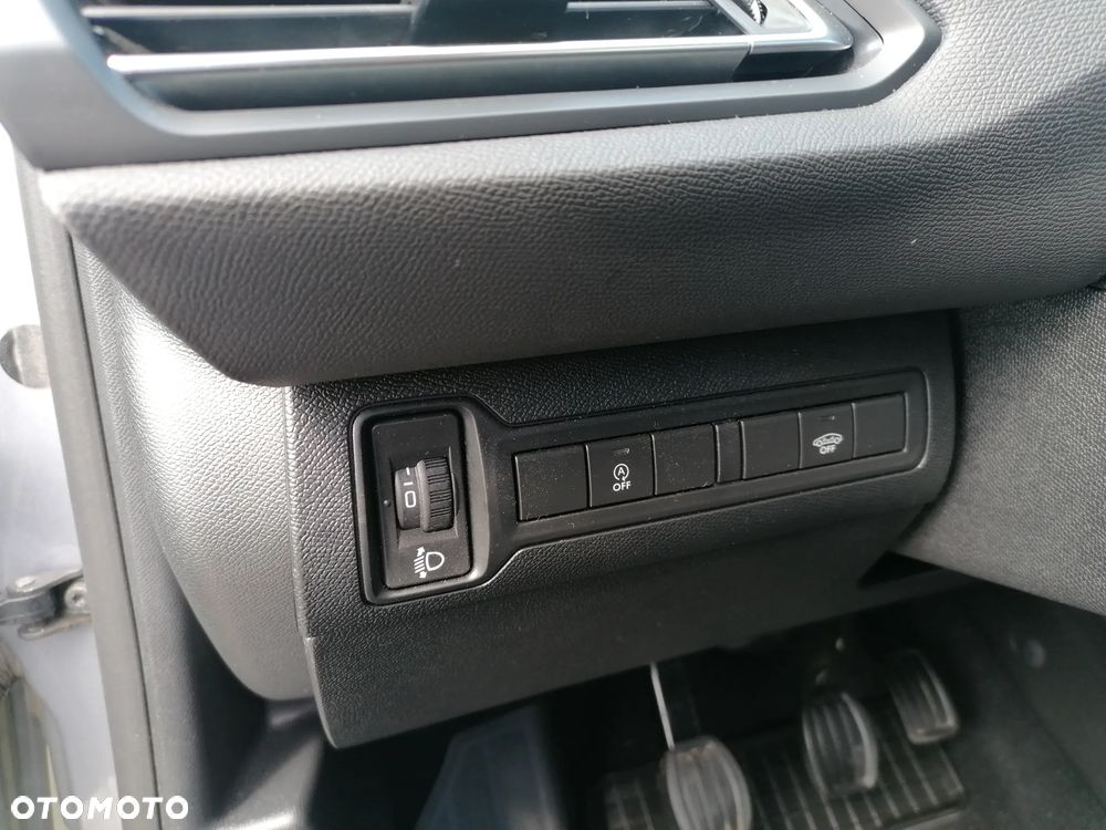 Peugeot 308 1.5 BlueHDi Active S&S - 15
