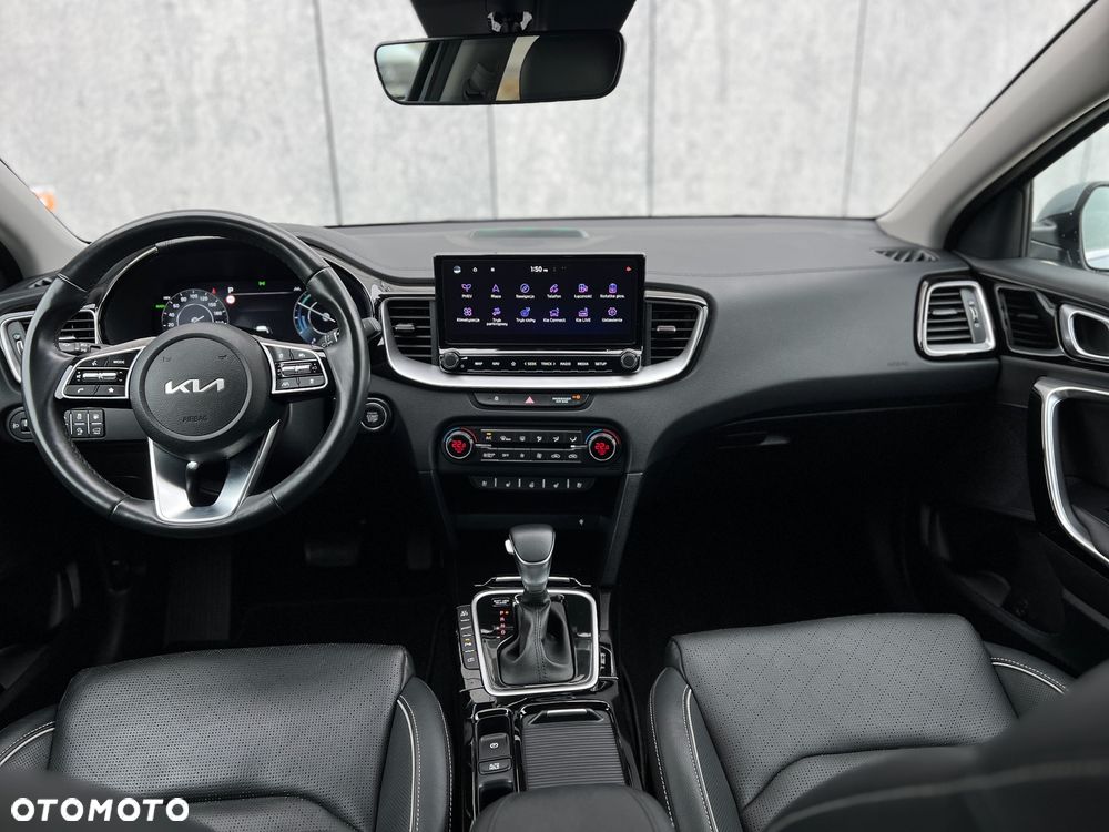 Kia Ceed 1.6 GDI DCT OPF Platinum Edition - 21