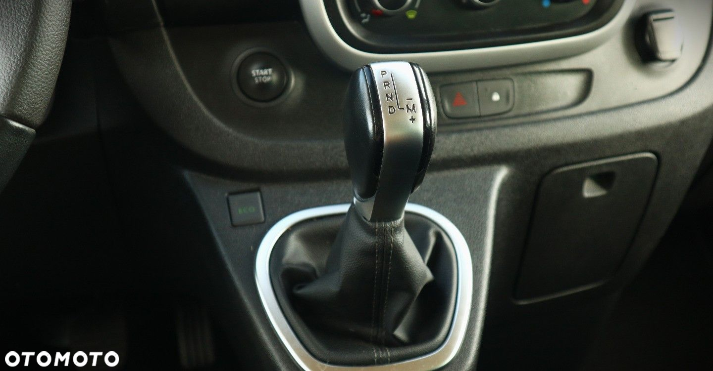 Nissan NV300 - 32