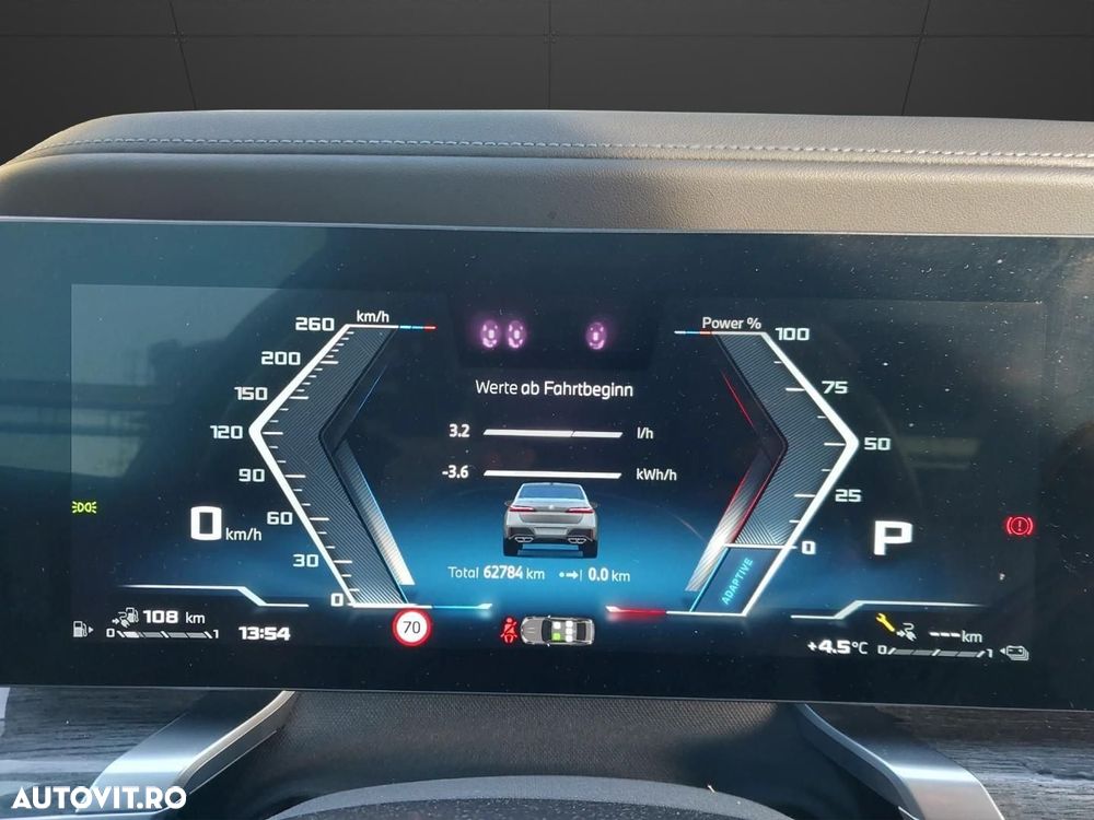 BMW M7 M760e xDrive - 11