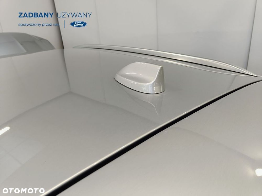 Ford Mondeo 2.0 EcoBlue Titanium - 27