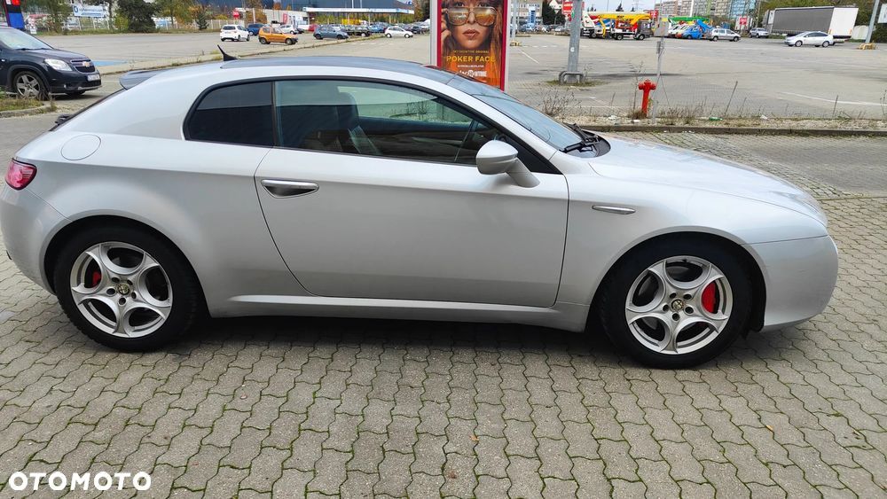 Alfa Romeo Brera 3.2 JTS V6 24V Q4 - 11