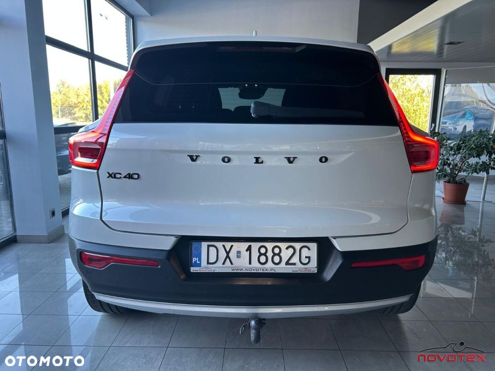 Volvo XC 40 - 6