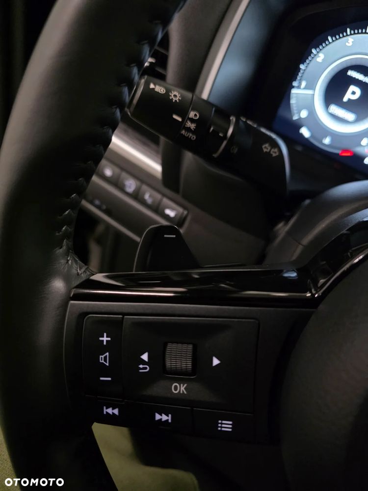 Nissan Qashqai 1.3 DIG-T MHEV Xtronic Tekna - 23