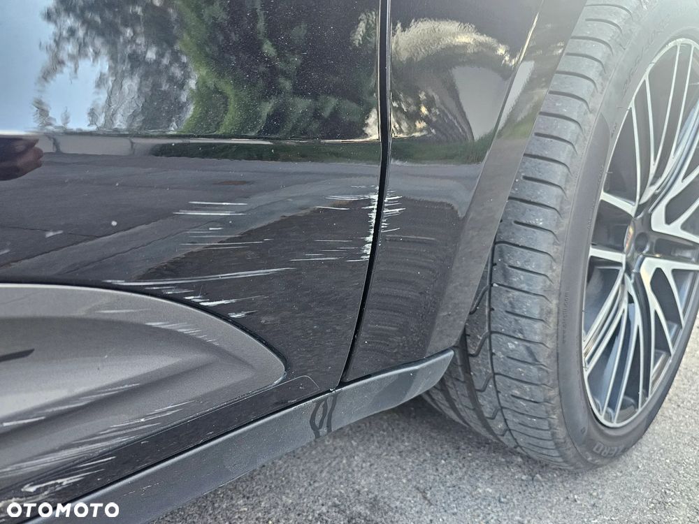 Porsche Macan T - 19