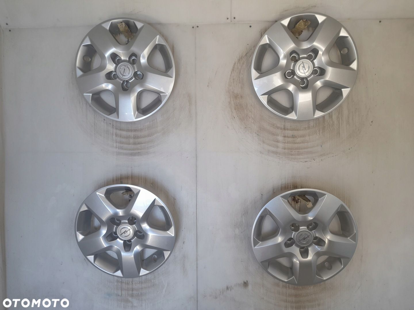 Kołpaki strukturalne Opel OE 15" 13209018 - 1