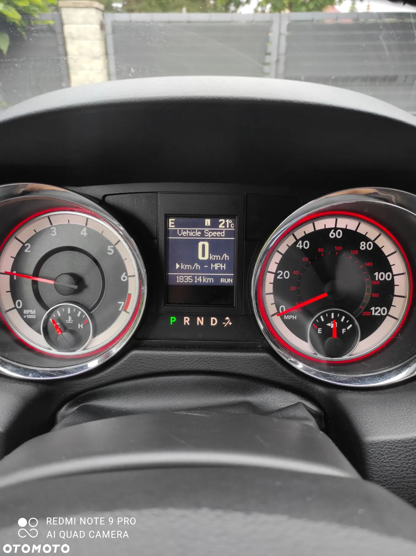 Dodge Grand Caravan - 27