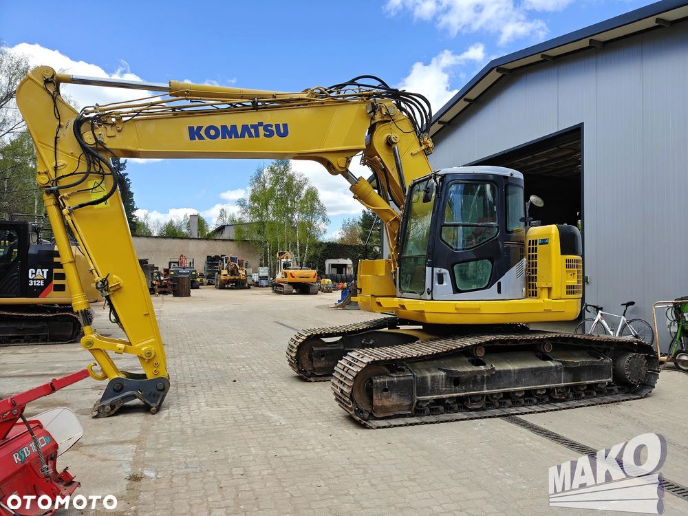 Komatsu PC228USLC-3 - 1