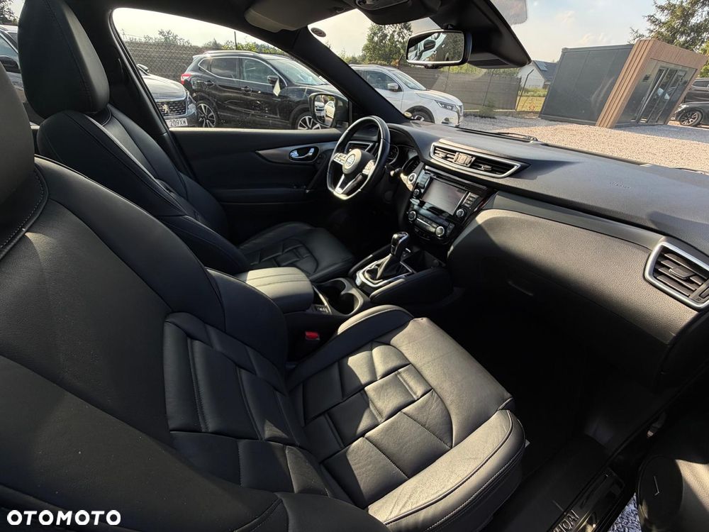 Nissan Qashqai 1.3 DIG-T DCT TEKNA+ - 24
