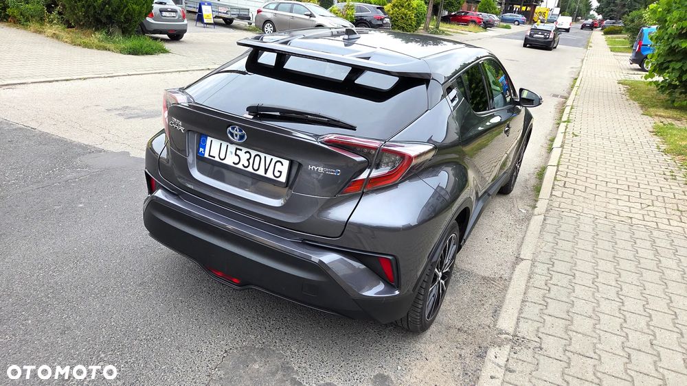 Toyota C-HR Business-Edition - 7