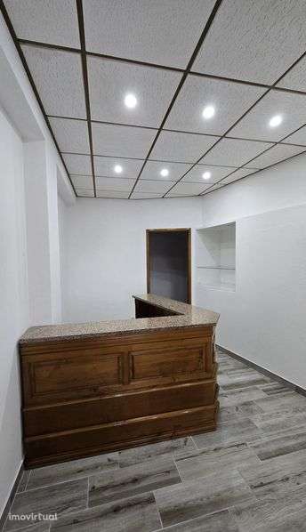 Arrenda-se loja em Vila das Aves - Grande imagem: 3/8