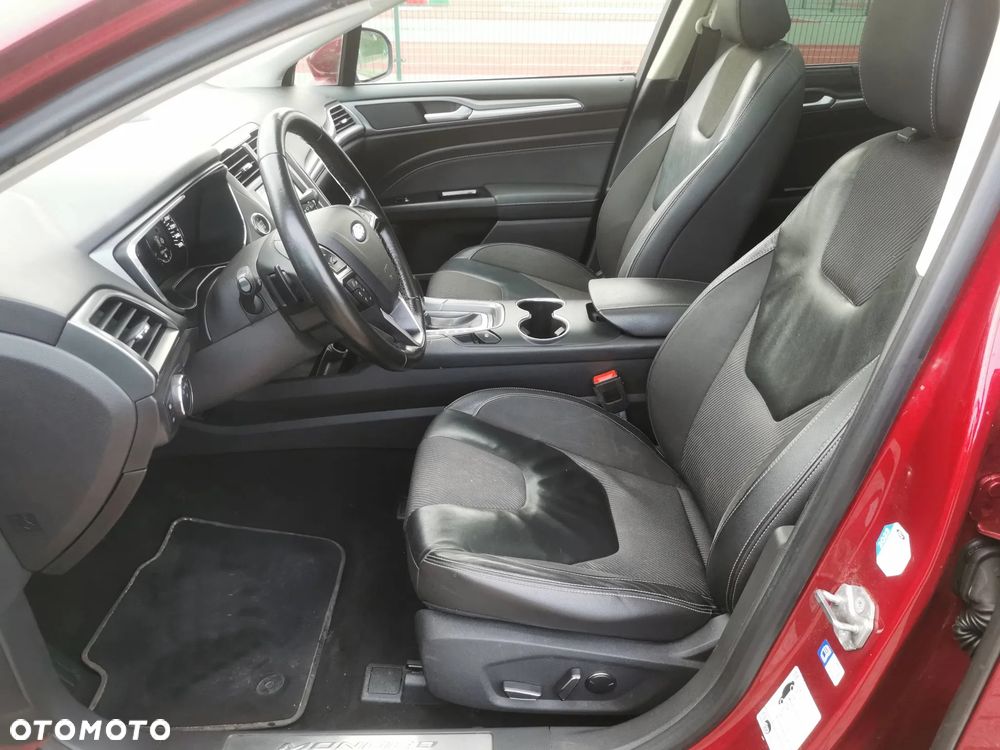 Ford Mondeo 2.0 TDCi Titanium PowerShift - 9