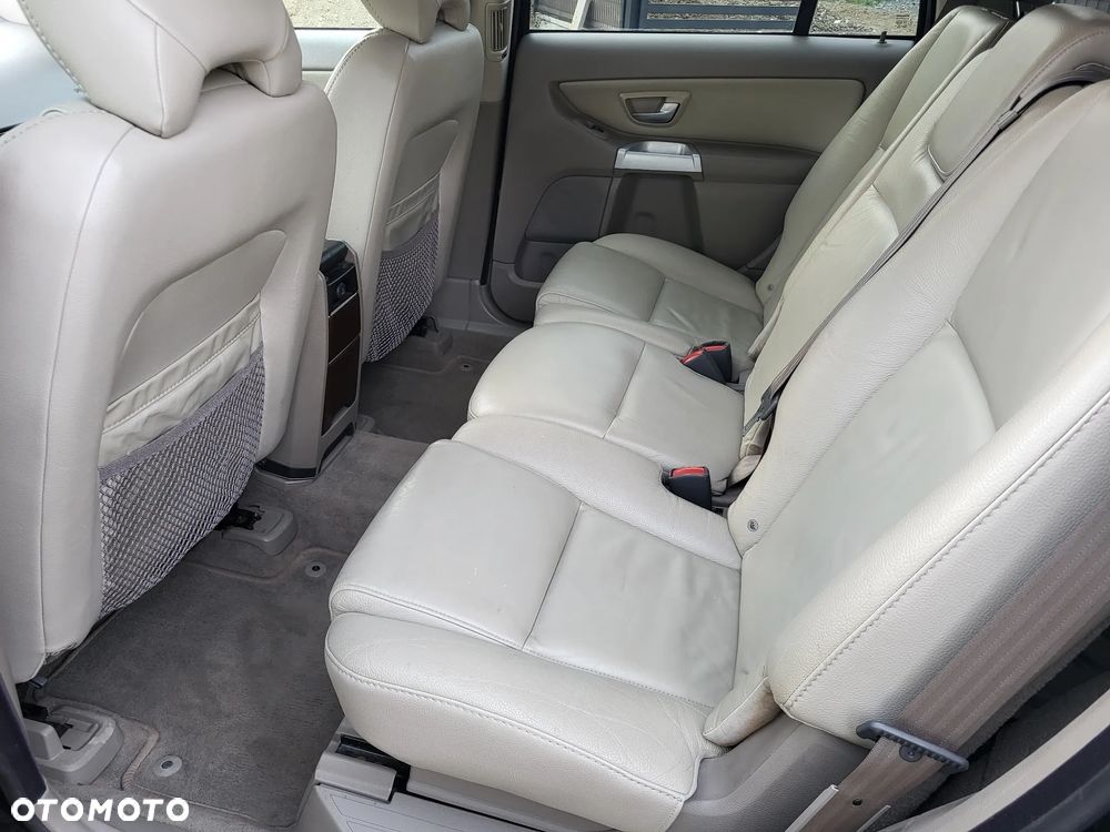 Volvo XC 90 2.4 D5 Kinetic - 14