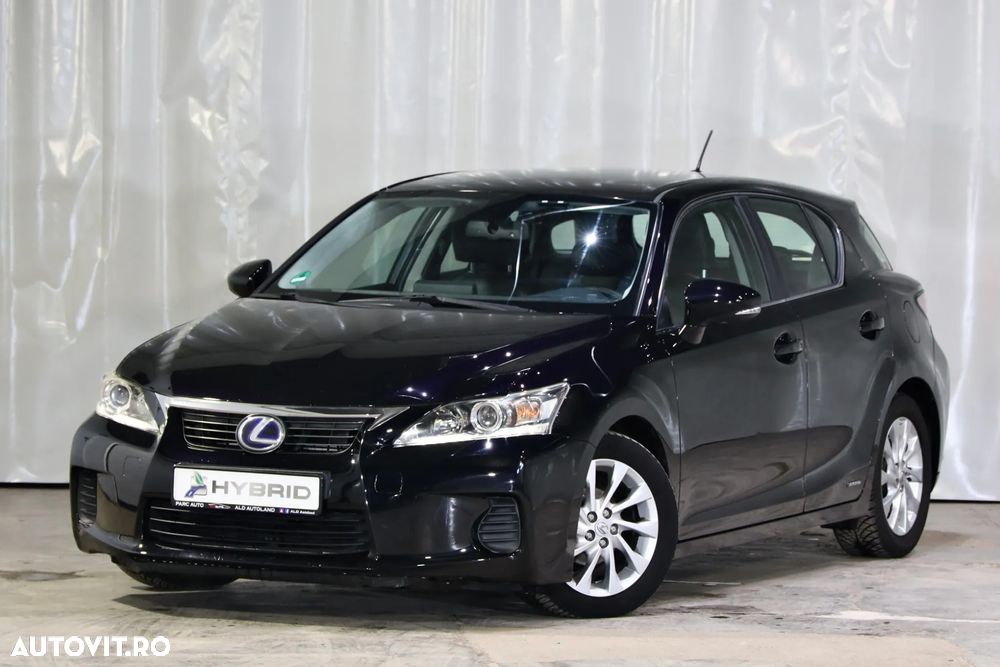 Lexus CT Standard - 1