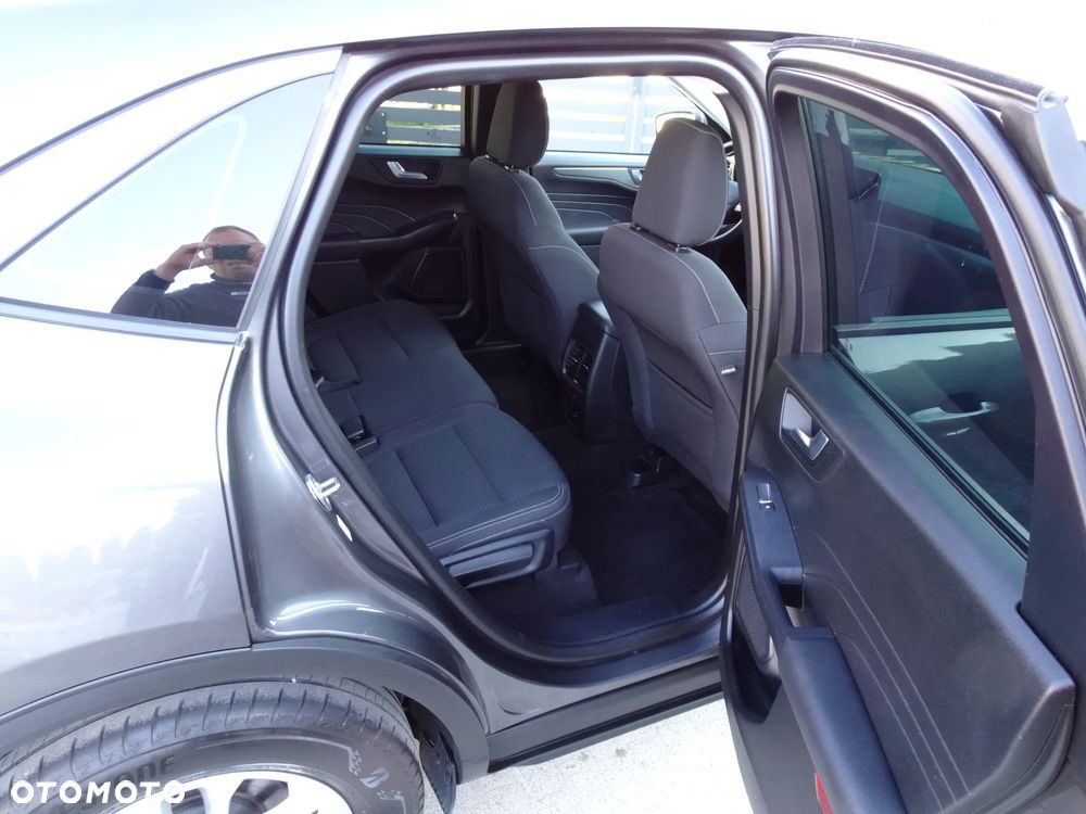 Ford Kuga 1.5 EcoBoost FWD Titanium - 16