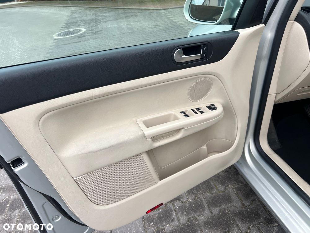 Volkswagen Golf Plus 1.4 TSI DSG Highline - 14