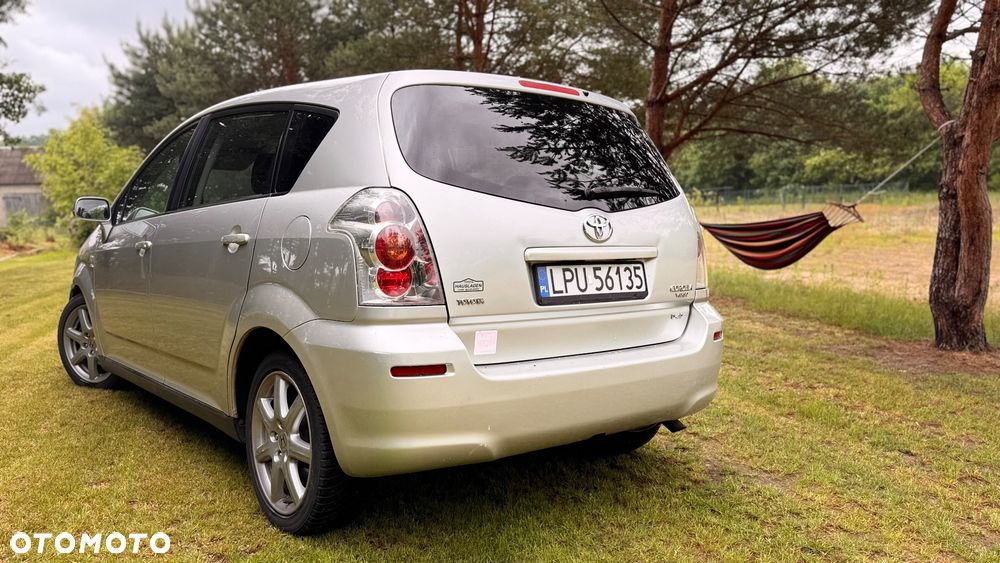 Toyota Corolla Verso 2.0 D-4D Terra - 5