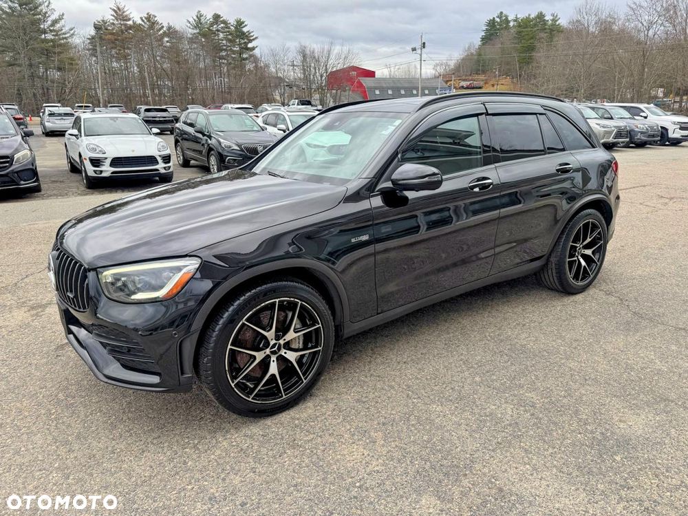 Mercedes-Benz GLC 300 4-Matic - 2