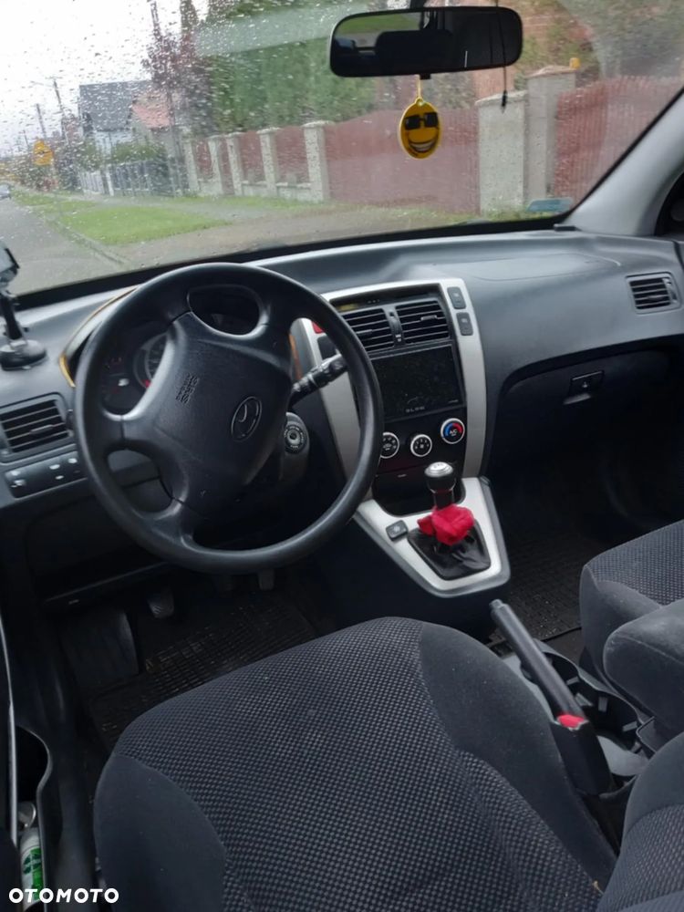 Hyundai Tucson 2.0 Comfort 2WD - 5