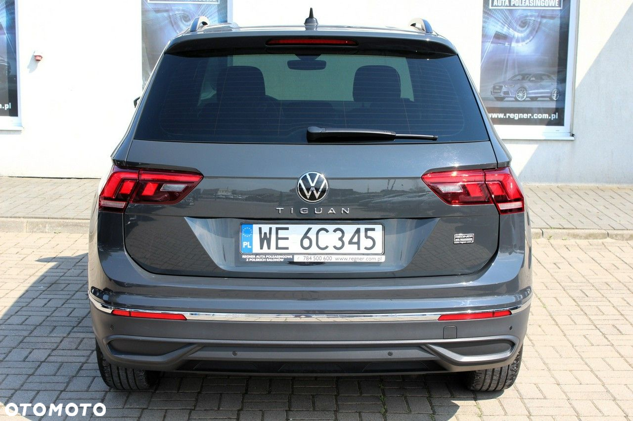 Volkswagen Tiguan - 5