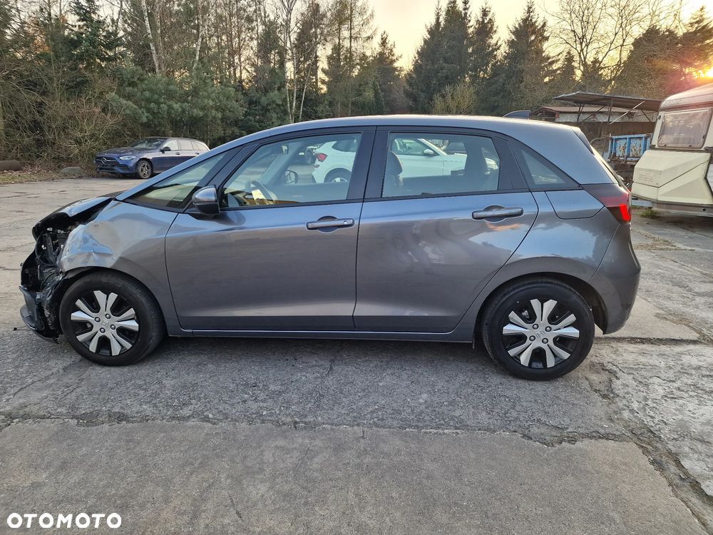 Honda Jazz ver-1-5-i--vtec-cvt-dynamic - 7