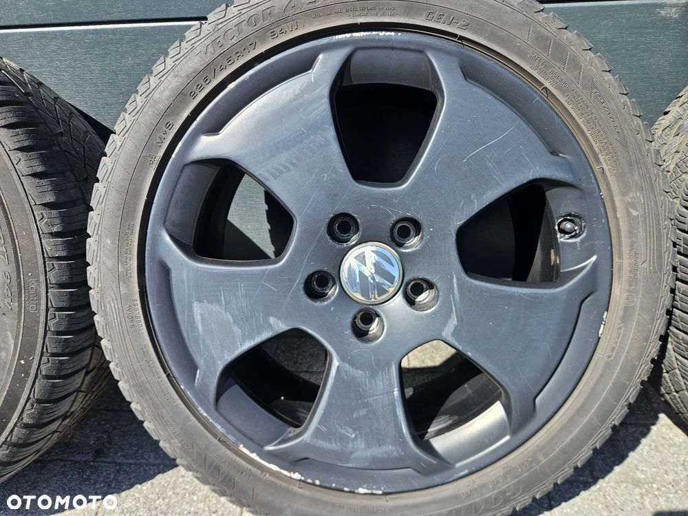 Felgi Aluminiowe 5X112 7.5JX17 ET56 FI 57.1 AUDI A3 8P 8P0601025C - 5