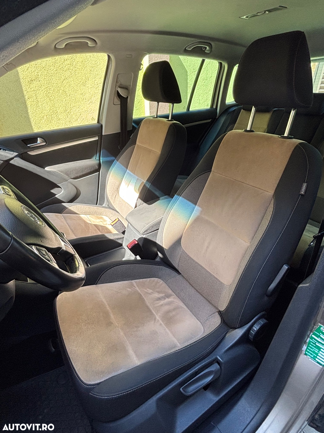 Volkswagen Tiguan 2.0 TDI CR DPF 4Motion Track&Field - 10