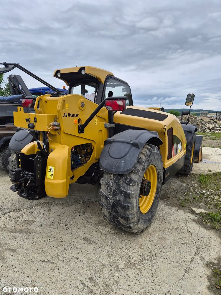 Caterpillar TH407C - 4