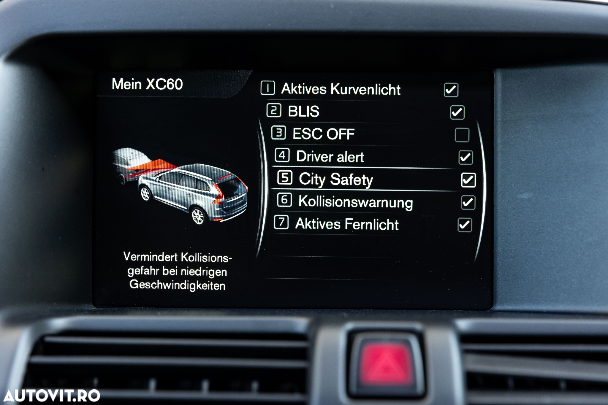 Volvo XC 60 D5 AWD Aut. Summum - 16