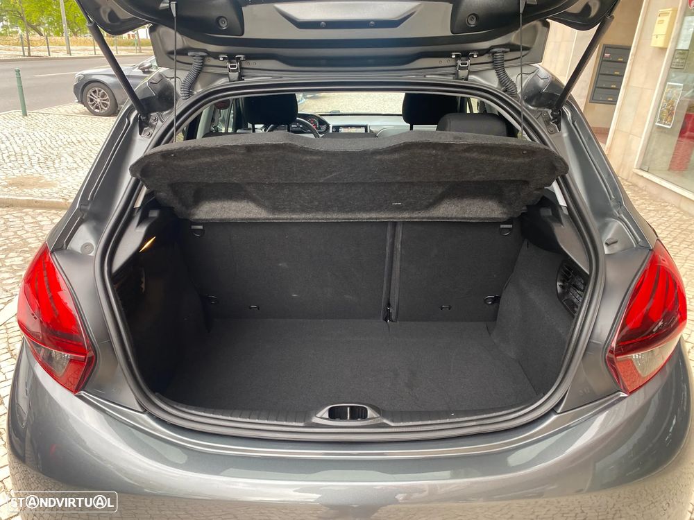 Peugeot 208 PureTech 110 Stop & Start Allure - 24