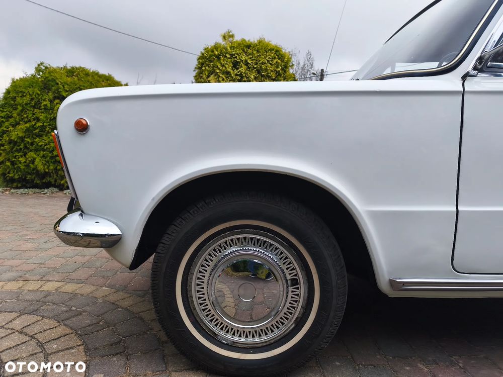 Fiat 125p - 24