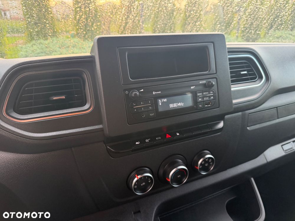 Renault Master Brygadówka 7 osobowy Carpol - 38