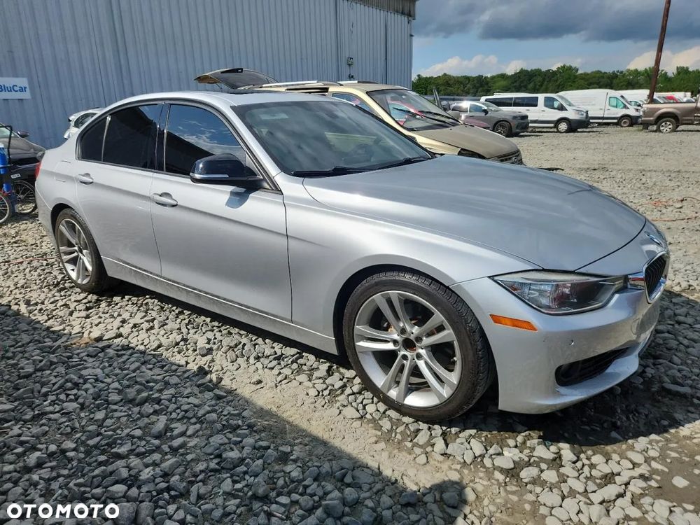 BMW Seria 3 328i xDrive - 1