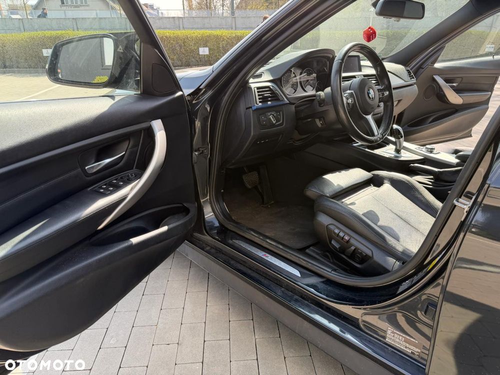 BMW Seria 3 328i xDrive - 21
