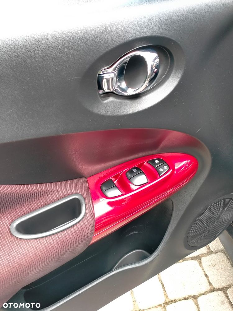 Nissan Juke 1.6 DIG-T ALL-MODE 4x4i CVT Tekna - 10