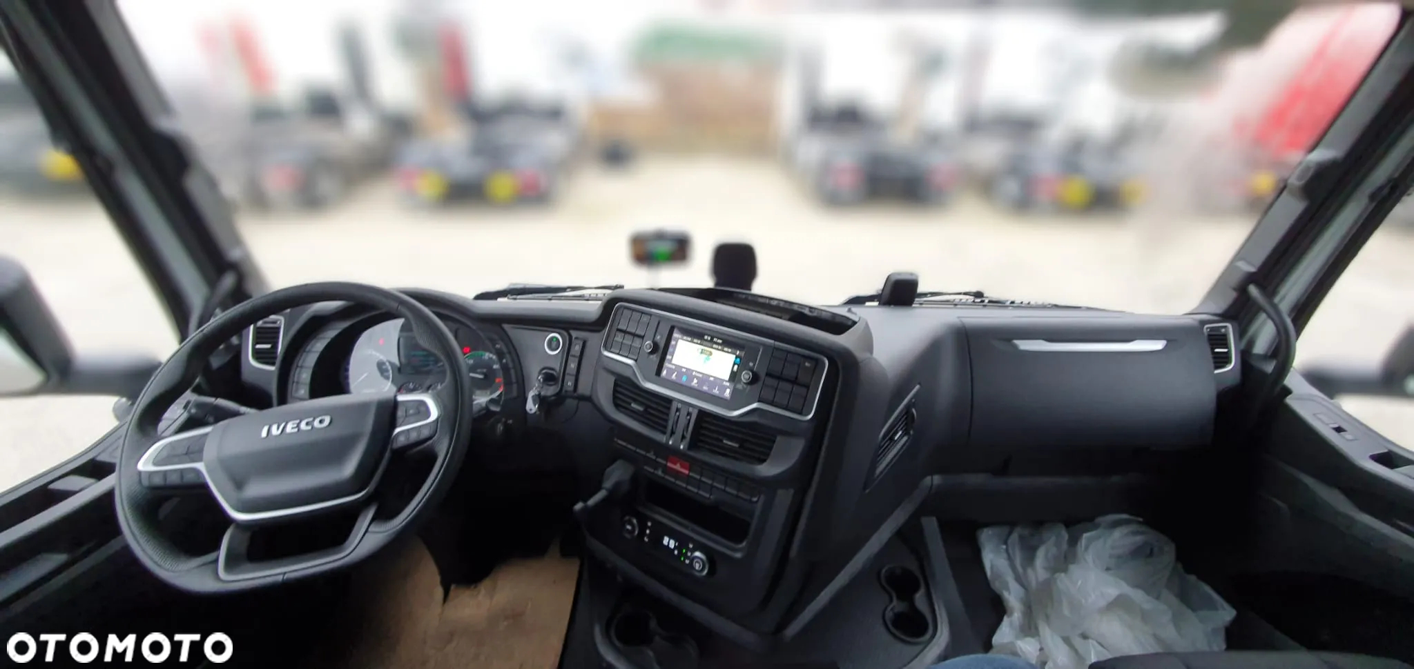 Iveco S-WAY 490 - 3