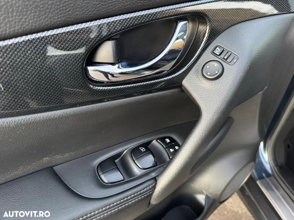 Nissan X-Trail 1.6 dCi Xtronic Tekna - 17