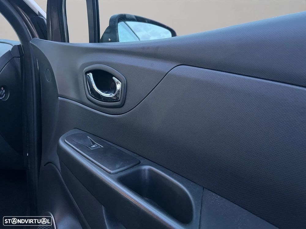 Renault Captur (ENERGY) TCe 90 LIMITED - 16