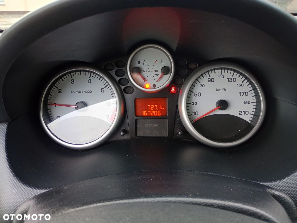 Peugeot 206 - 11