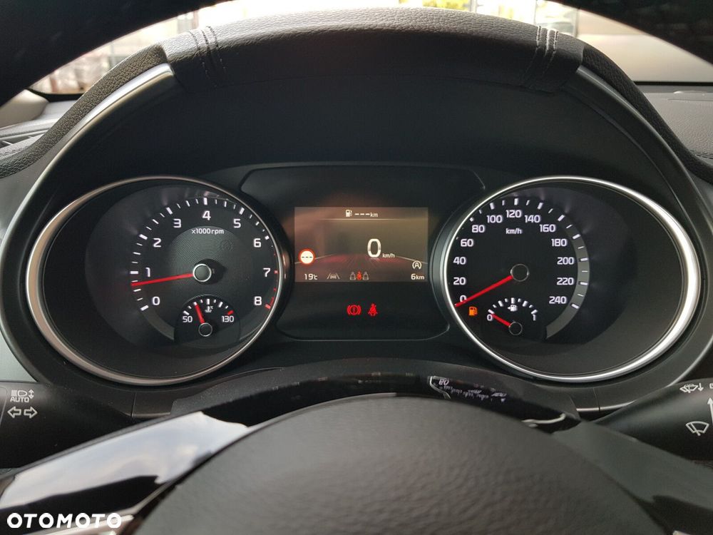 Kia XCeed 1.5 T-GDI M - 16