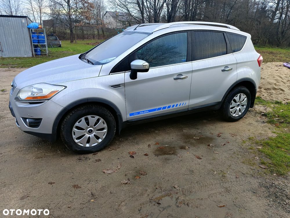 Ford Kuga - 1