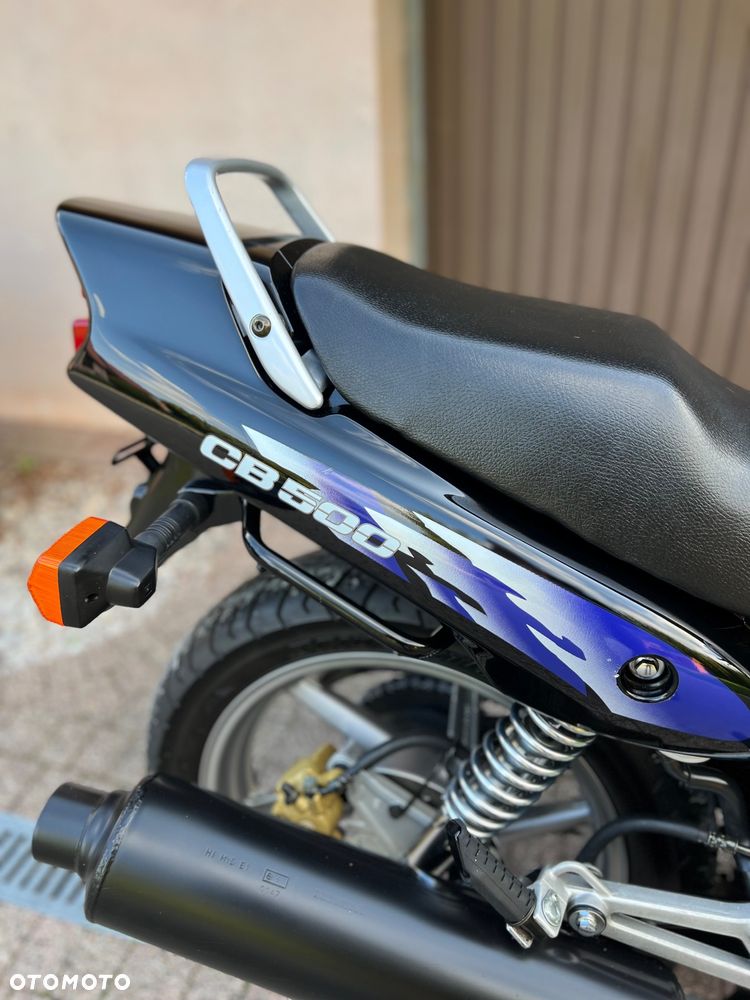 Honda CB - 10