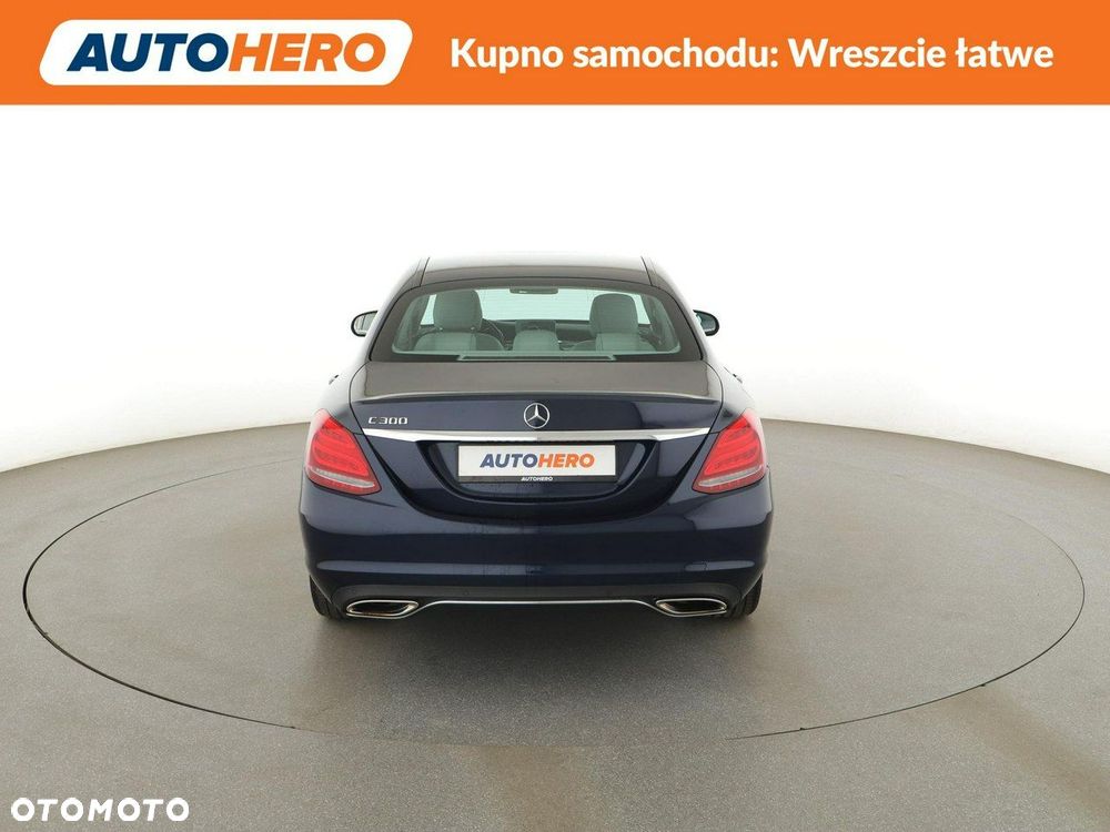 Mercedes-Benz Klasa C 300 7G-TRONIC Exclusive - 6