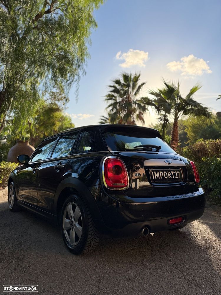 MINI 5 Portas Cooper D Seven - 16