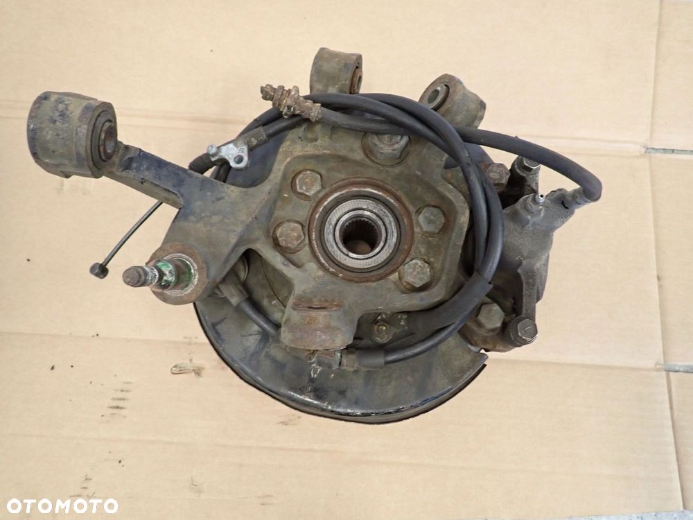 NISSAN 200SX S13 ZWROTNICA TYLNA LEWA ZACISK HAMULCOWY - 2