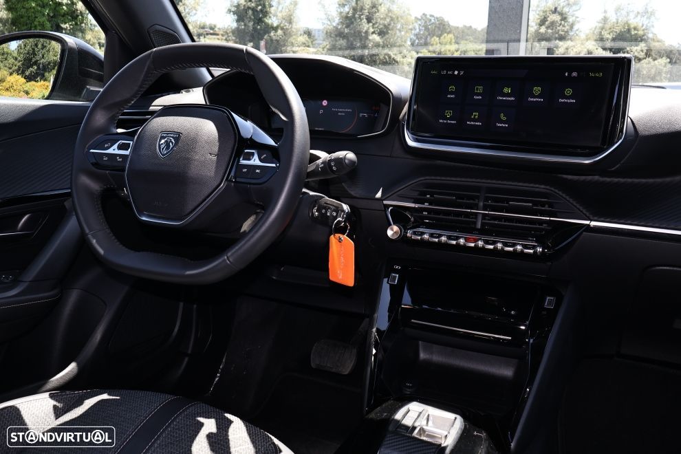 Peugeot 2008 1.2 Hybrid Allure e-DCS6 - 12