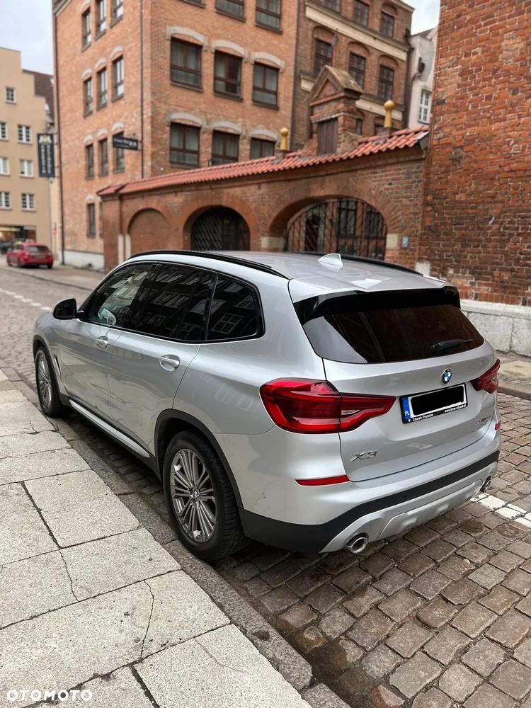 BMW X3 xDrive20d xLine sport - 11