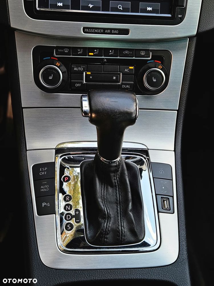 Volkswagen Passat CC 2.0 TSI Automatik - 26