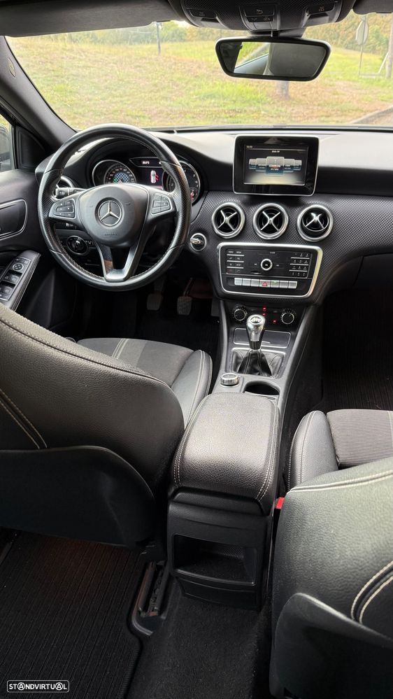 Mercedes-Benz A 180 d Urban - 16